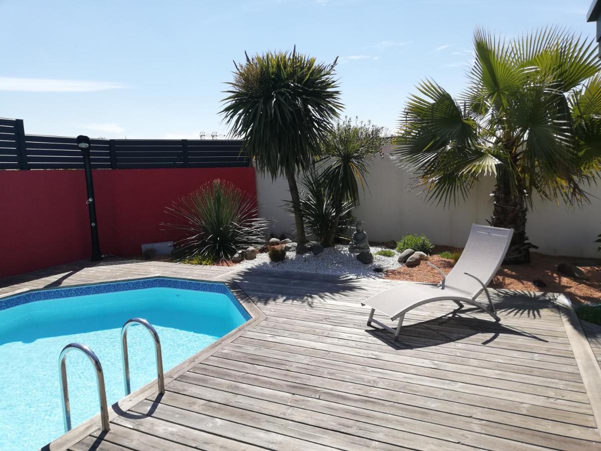 Studio Independant Chez L'Habitant Avec Piscine Et Cuisine Exterieures ラ・ロシェル エクステリア 写真